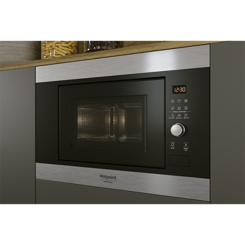 MICRO ONDAS HOTPOINT - MF 20 G IX/HA